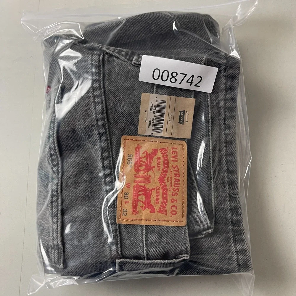 Levis Jeans Mens 30x32 Gray 565 Loose Straight Denim Y2K Grunge Skate Baggy 90s